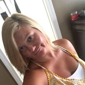 Meet your Posher, Kara